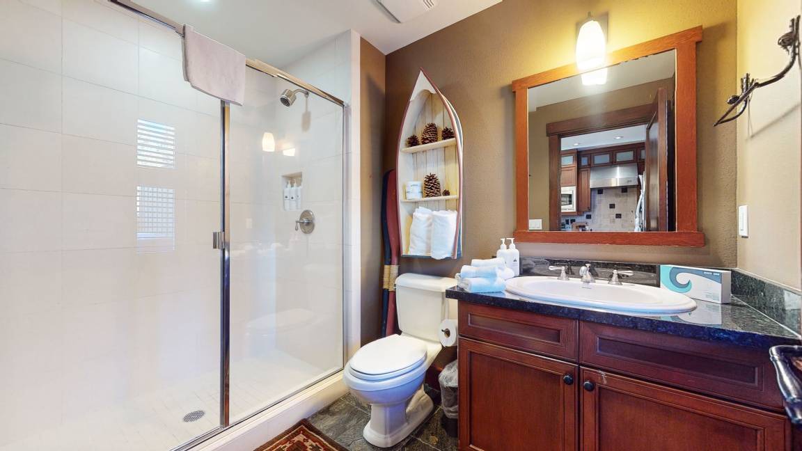 Photo of Bathroom in Mammoth Lakes