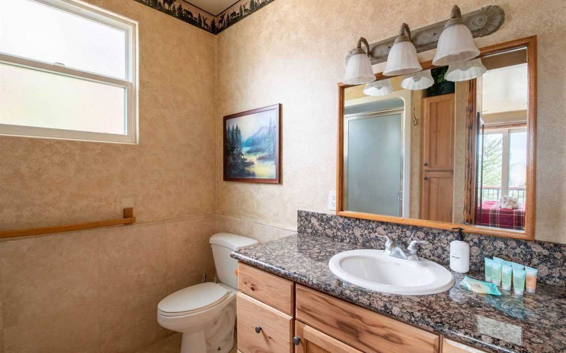 Photo of Bathroom in Castle Glen Estates
