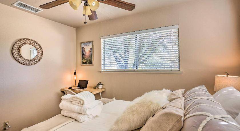 Photo of Bedroom in Yosemite Forks
