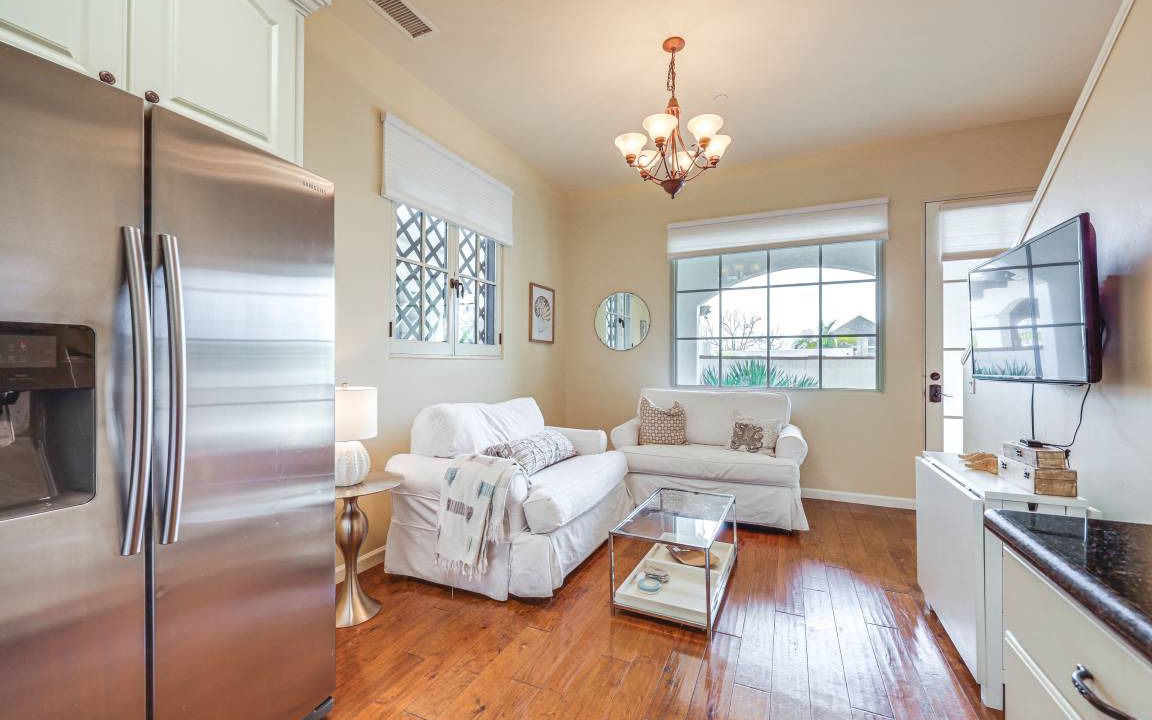 Photo of Livingroom in The Mesa