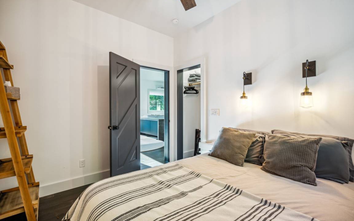 Photo of Bedroom in Monte Rio