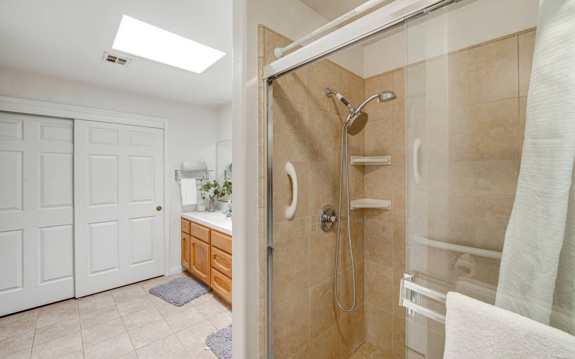 Photo of Bathroom in Bakersfield