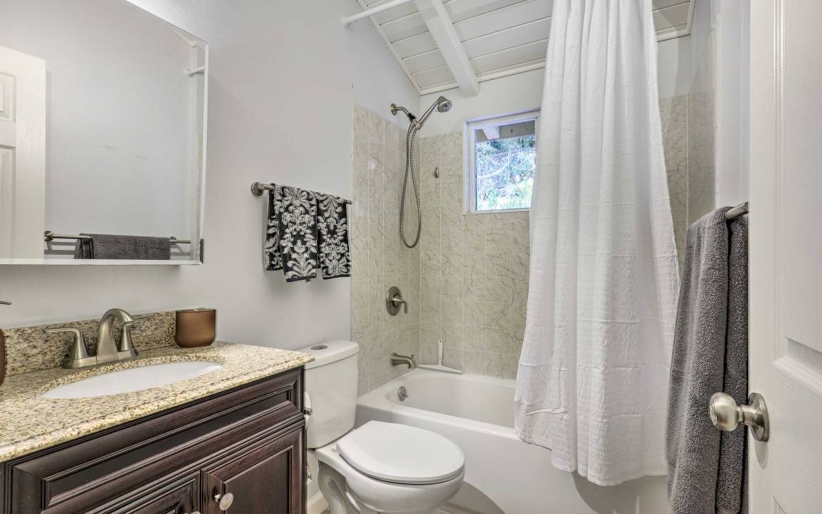 Photo of Bathroom in Northwood