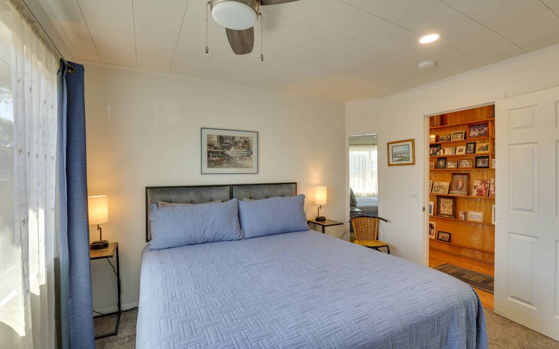 Photo of Bedroom in Carlsbad Village