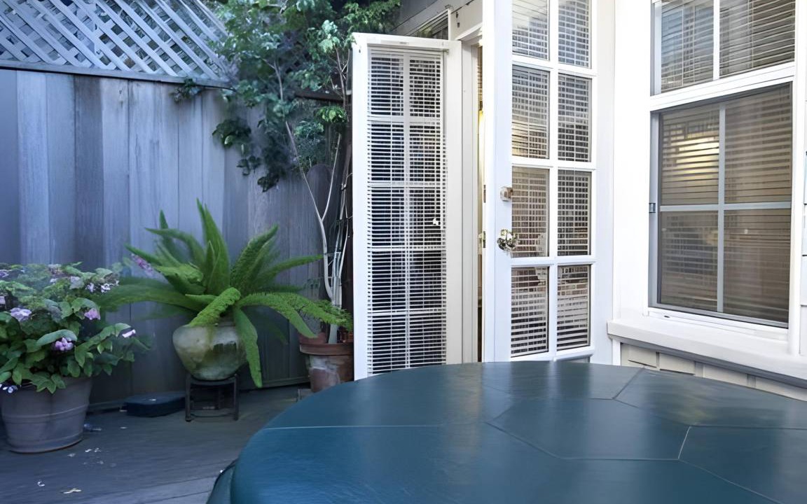 Photo of Patio Balcony in Oak Park