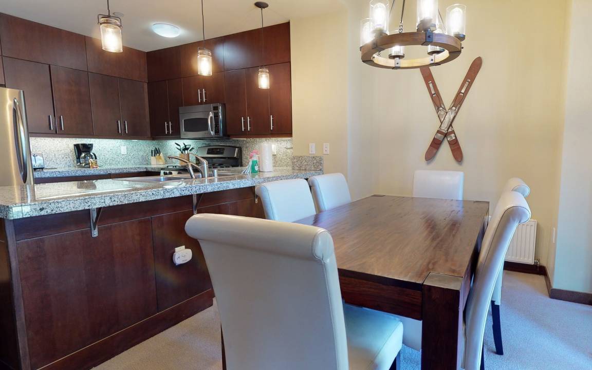 Photo of Kitchen in Mammoth Lakes