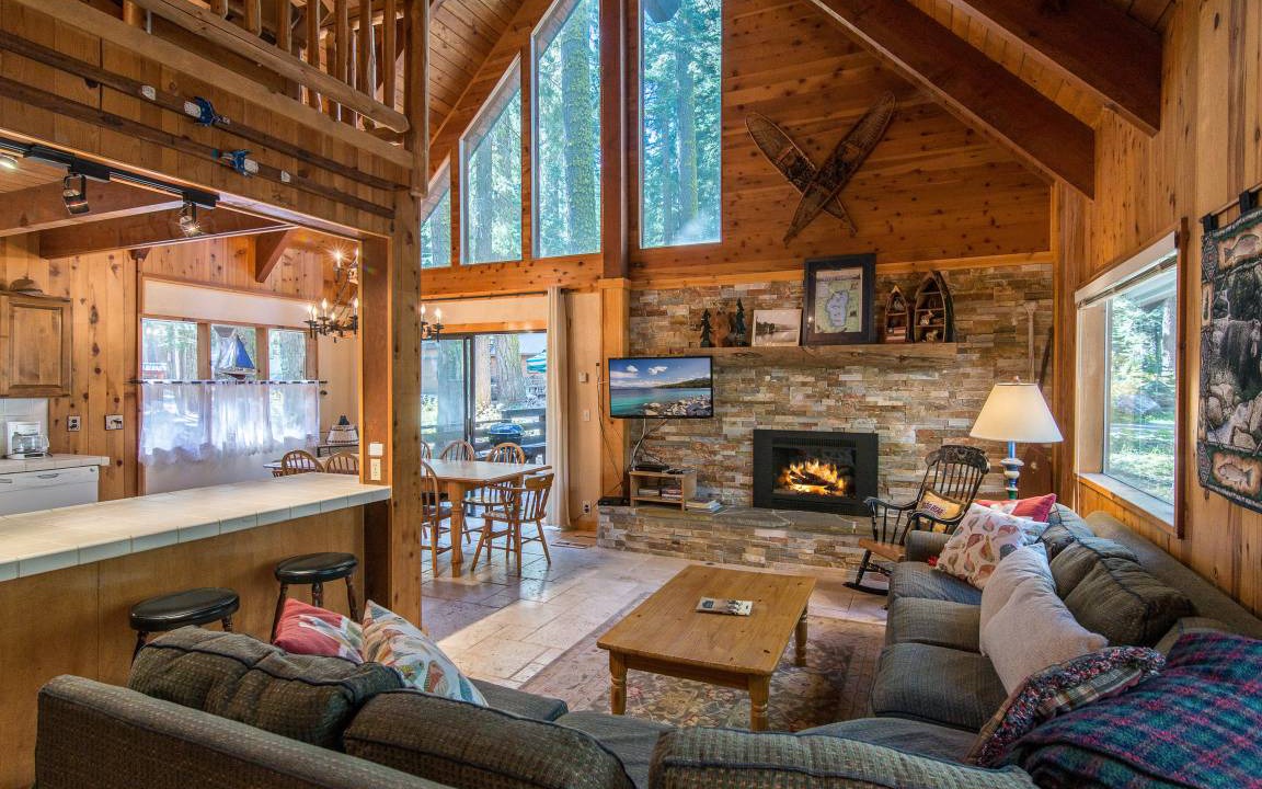 Photo of Others in Tahoe Pines