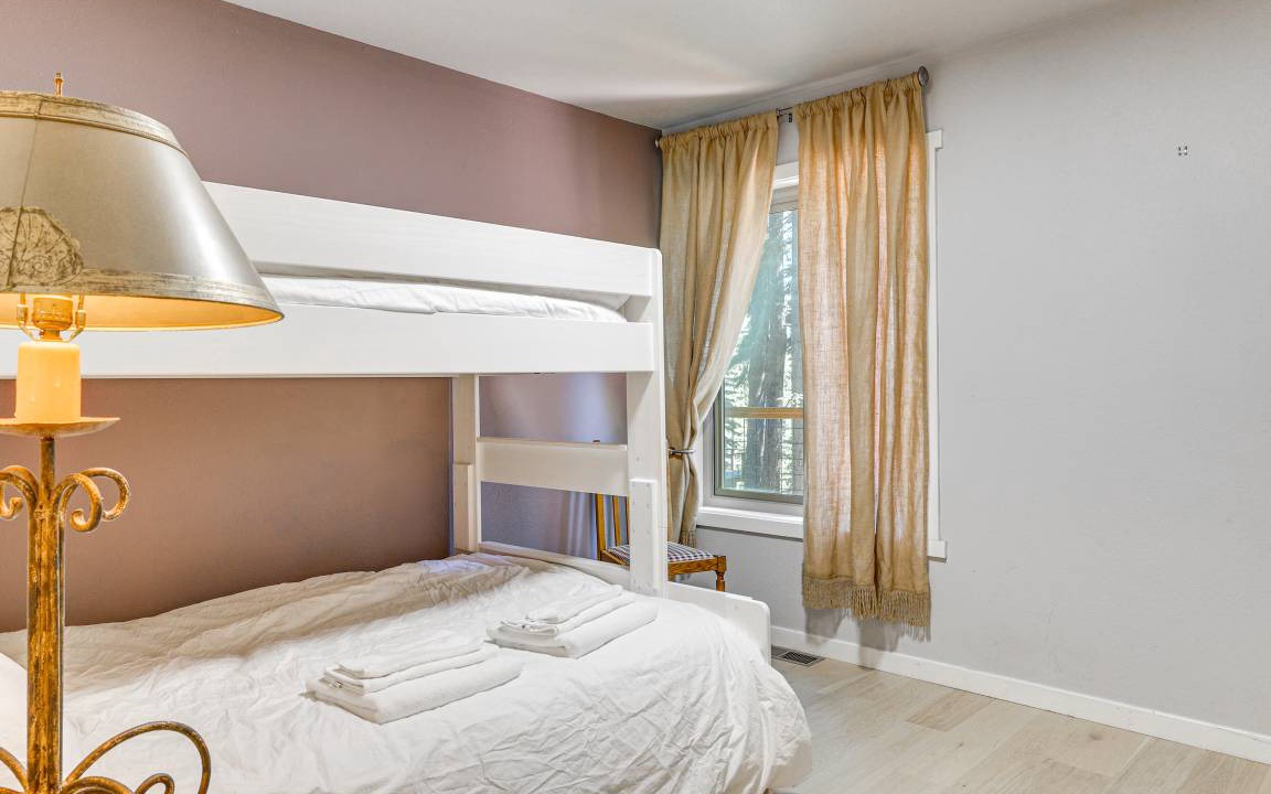 Photo of Bedroom in Tahoe Woods