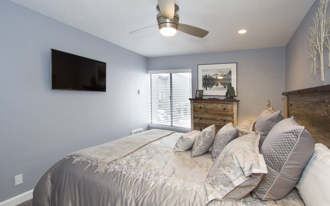 Photo of Bedroom in Mammoth Lakes
