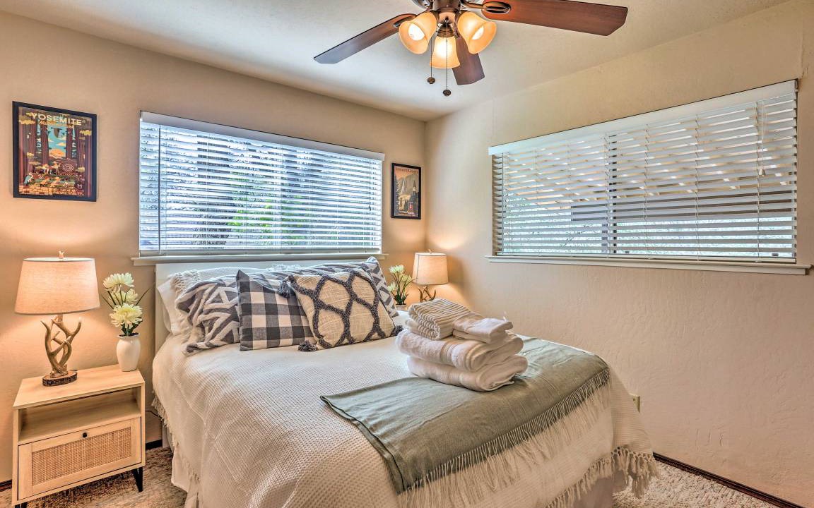 Photo of Bedroom in Yosemite Forks
