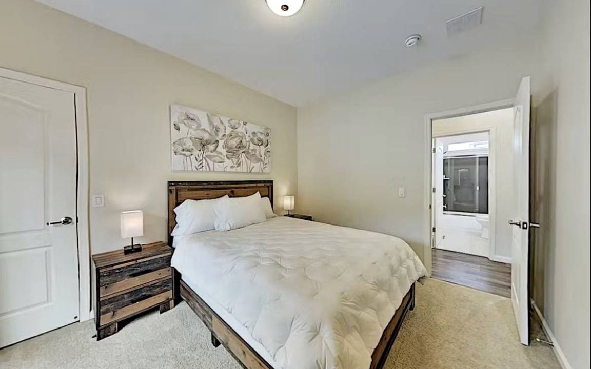 Photo of Bedroom in Monte Rio