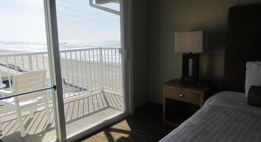 Photo of Others in Pacific Beach