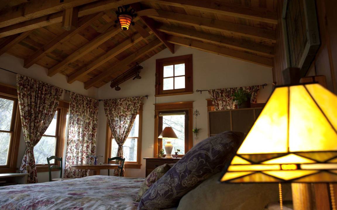 Photo of Bedroom in Oakhurst