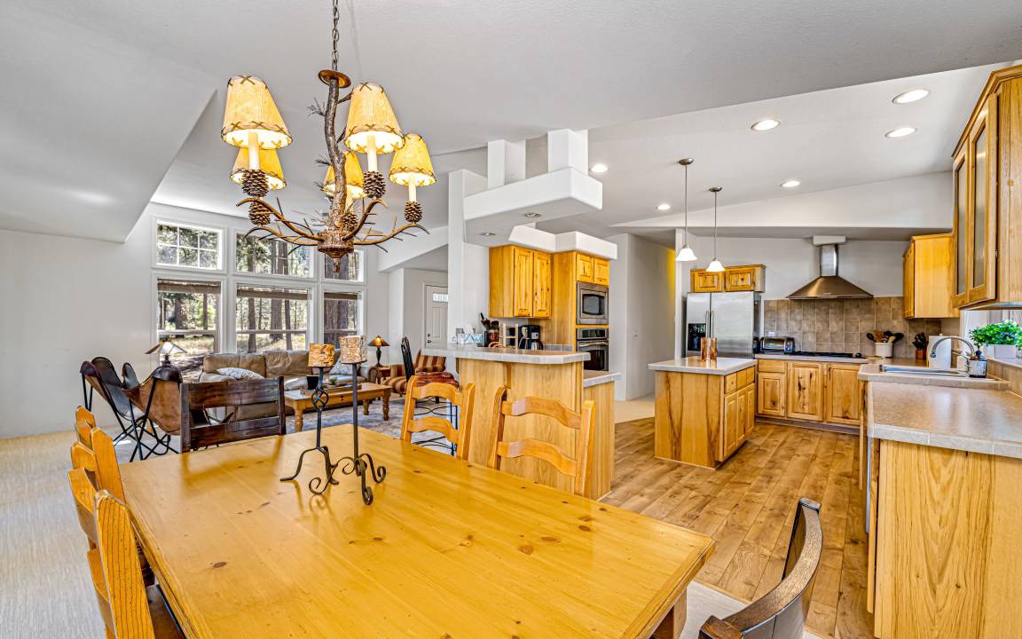 Photo of Livingroom in Sloat