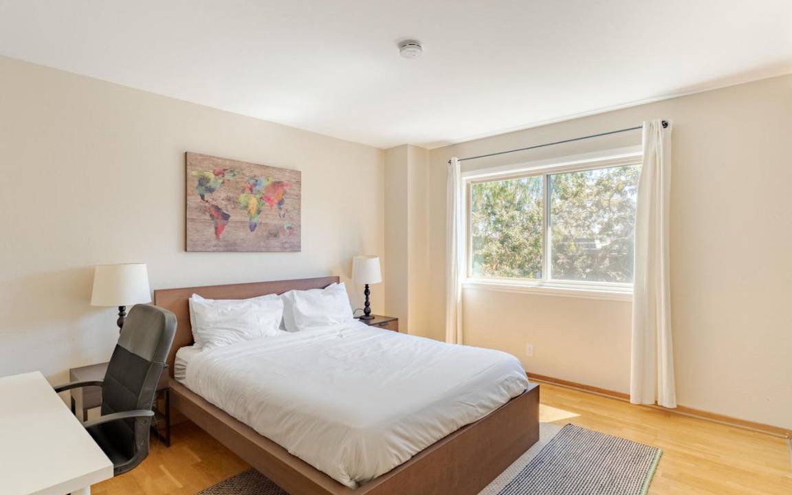 Photo of Bedroom in Sharon Heights