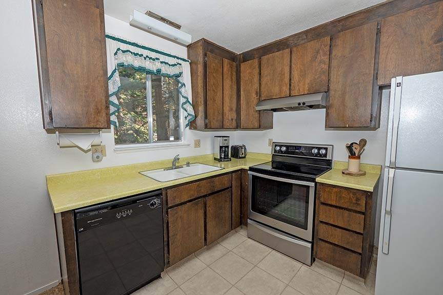 Photo of Kitchen in Pioneer Trail