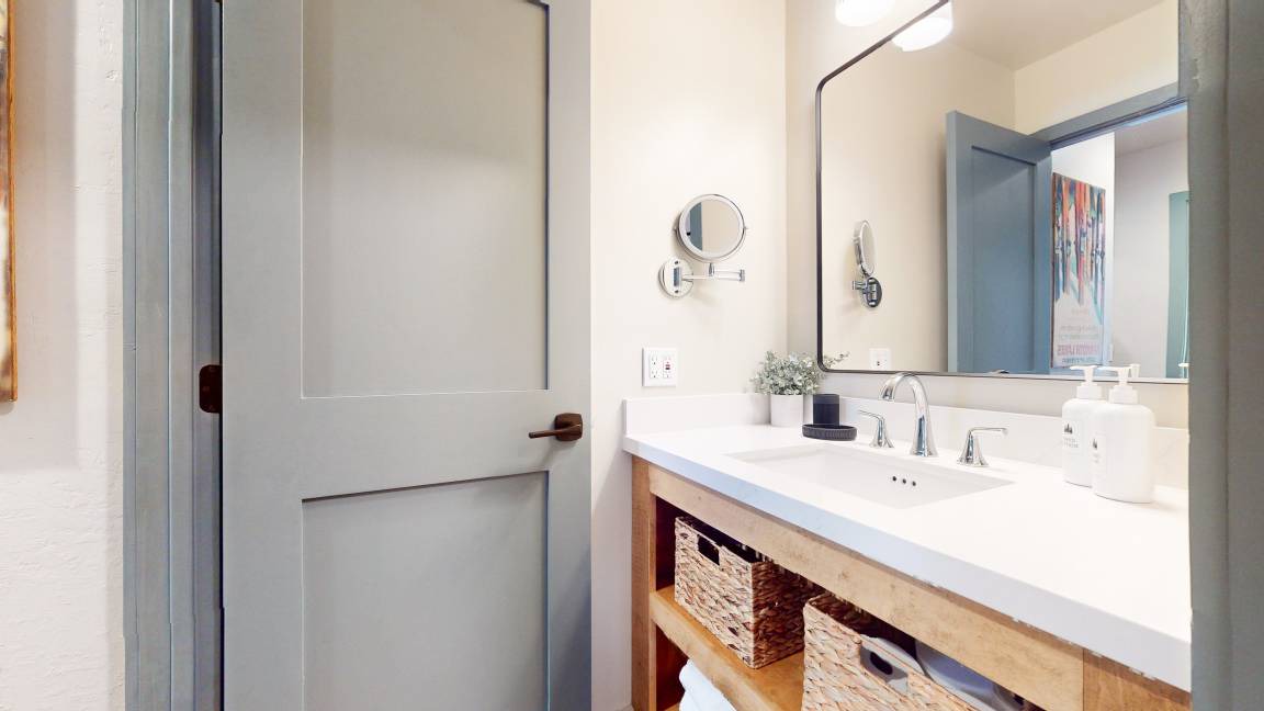Photo of Bathroom in Majestic Pines