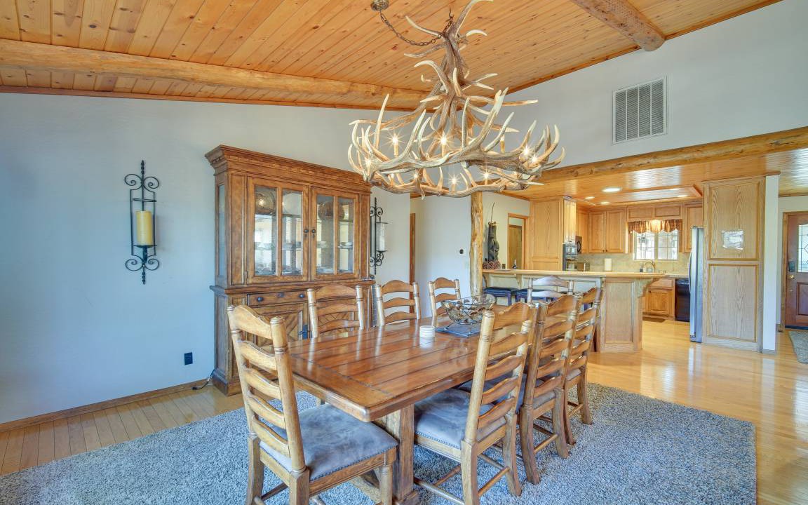 Photo of Kitchen in Castle Glen Estates