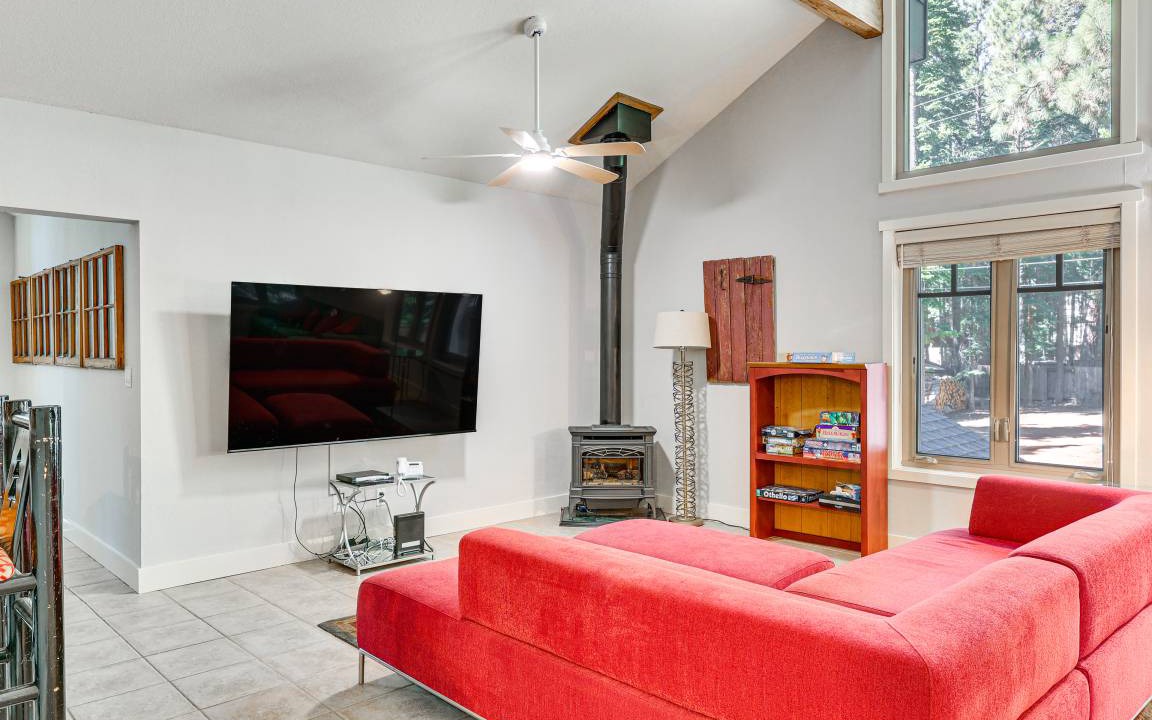 Photo of Livingroom in Tahoe Woods