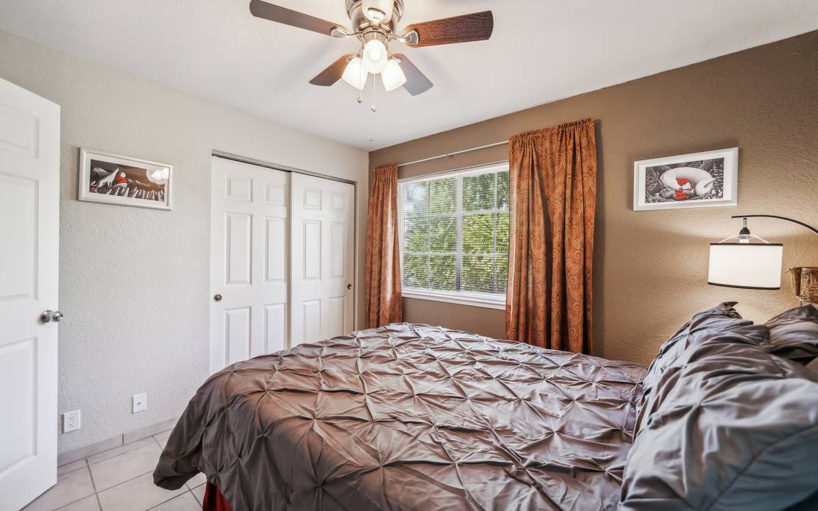 Photo of Bedroom in Clearlake Park