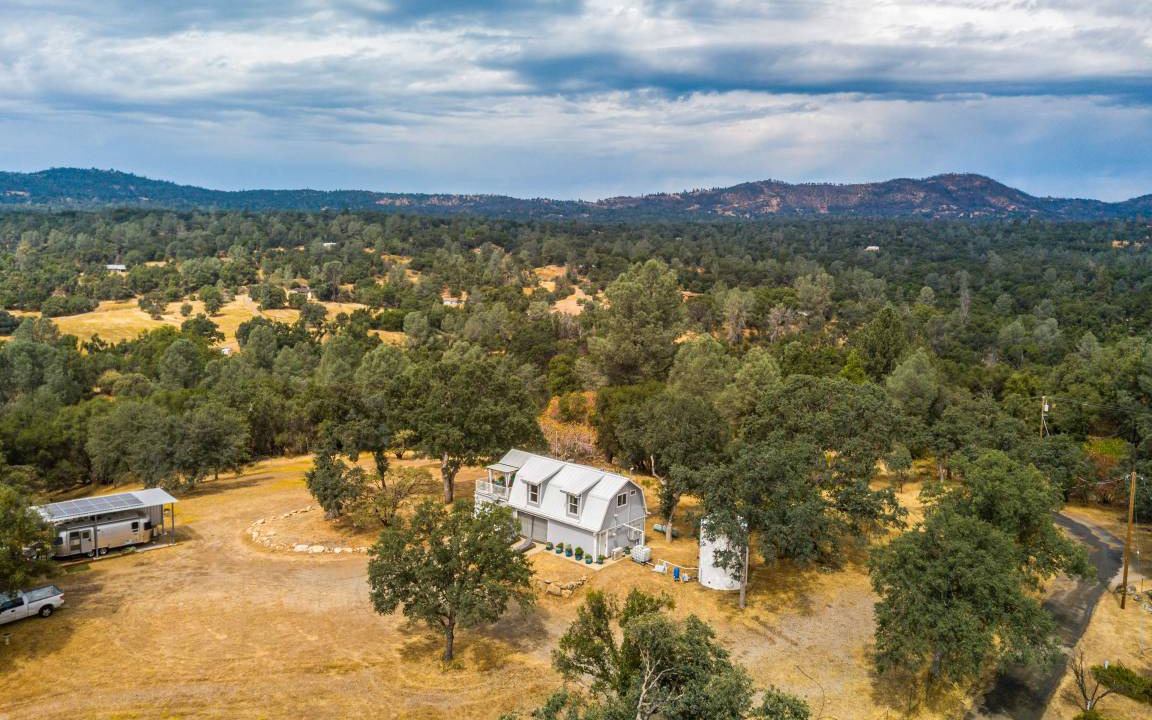Photo of Others in Mariposa