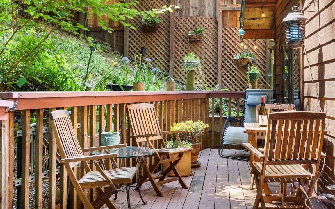 Photo of Patio Balcony in Guerneville