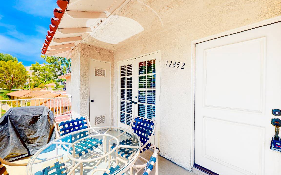 Photo of Patio Balcony in Palm Desert