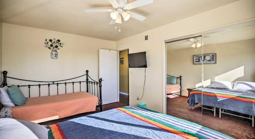 Photo of Bedroom in Lincoln Acres