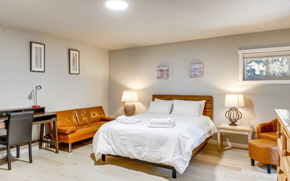 Photo of Bedroom in Tahoe Woods