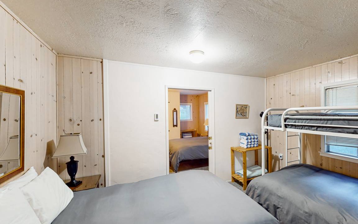 Photo of Bedroom in Guerneville