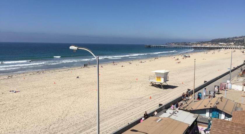 Photo of Others in Pacific Beach