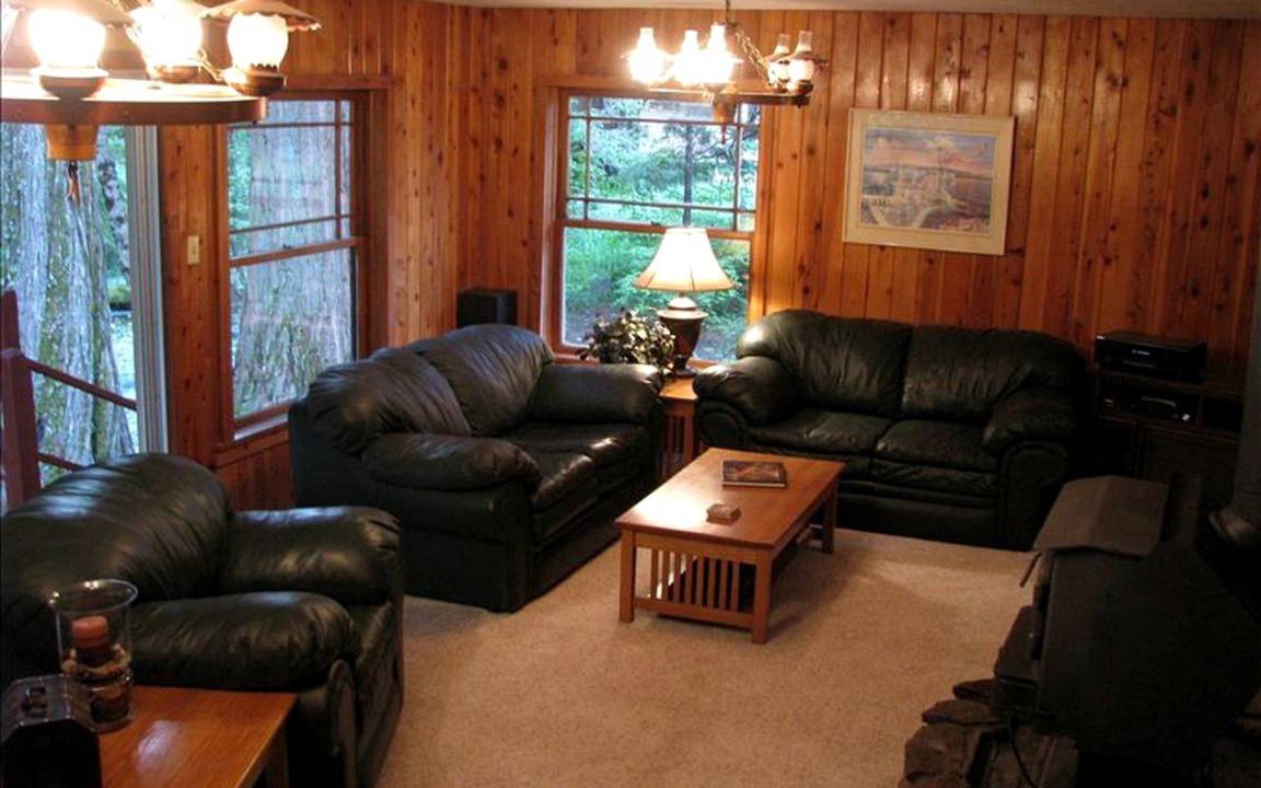 Photo of Livingroom in Shingletown
