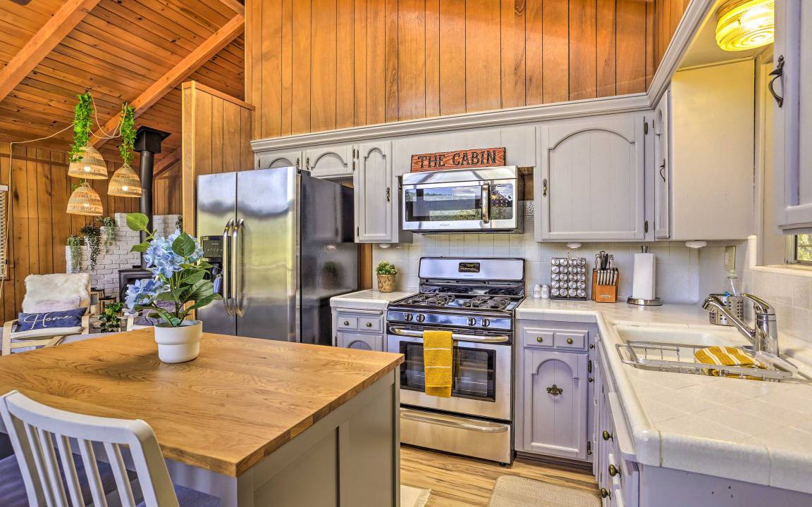 Photo of Kitchen in Yosemite Forks