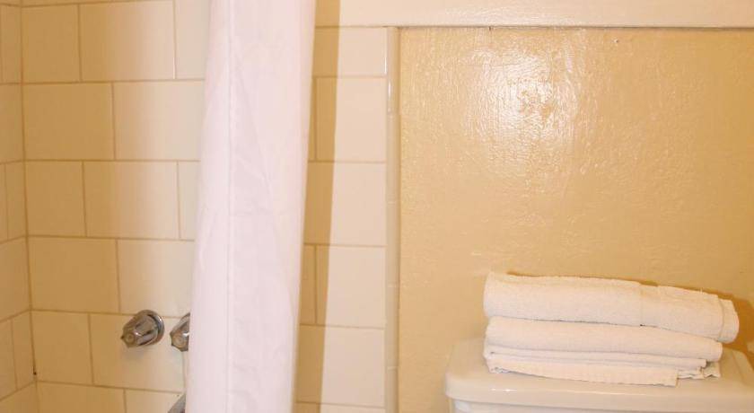 Photo of Bathroom in Santa Paula