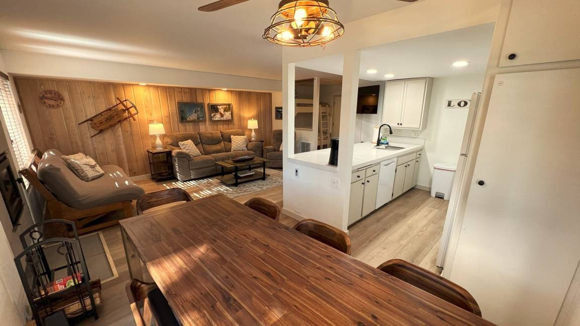 Photo of Kitchen in Mammoth Lakes