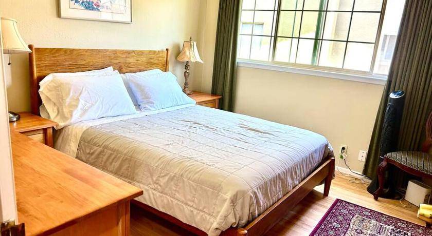 Photo of Bedroom in El Cerrito