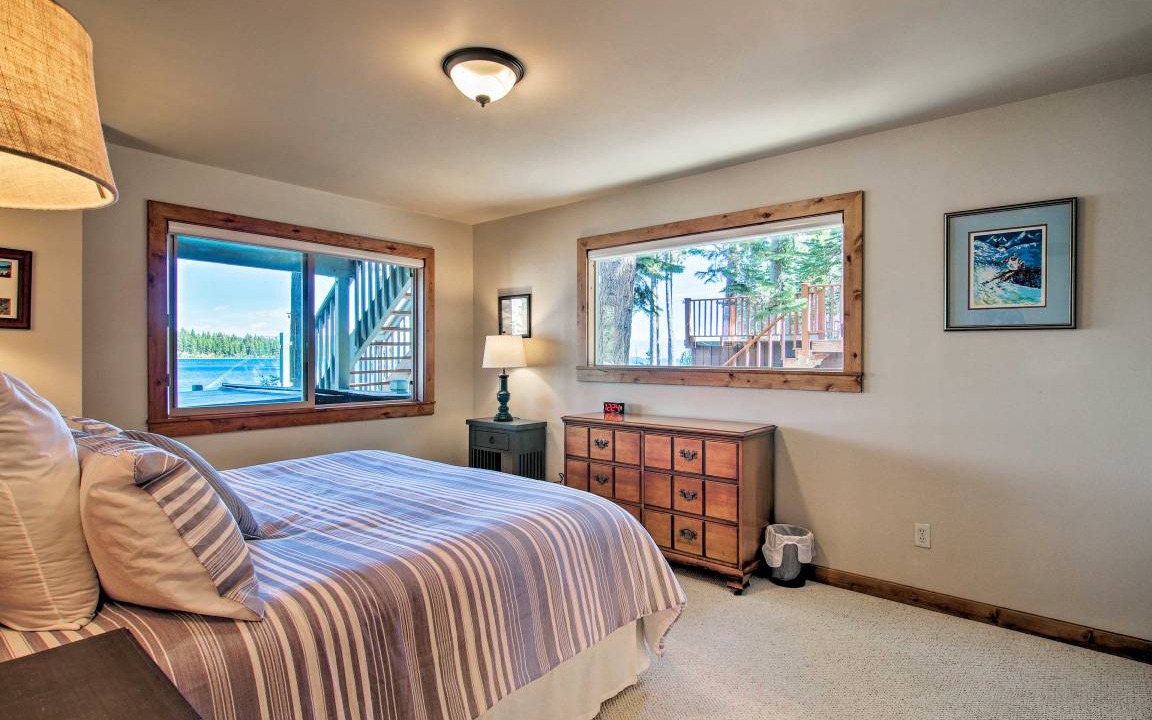 Photo of Bedroom in Meeks Bay