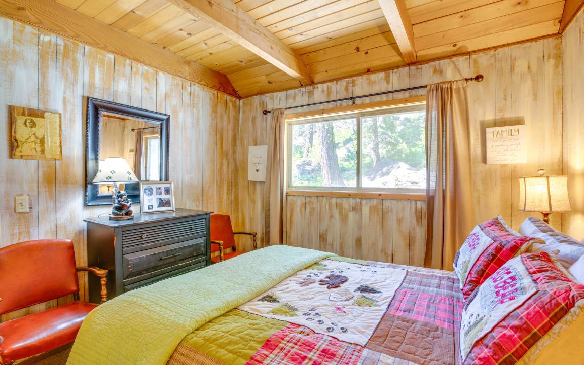 Photo of Bedroom in Tahoe Paradise