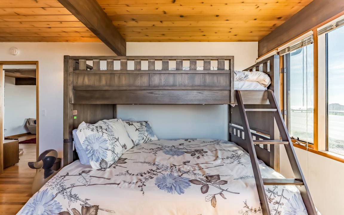 Photo of Bedroom in Crescent City North