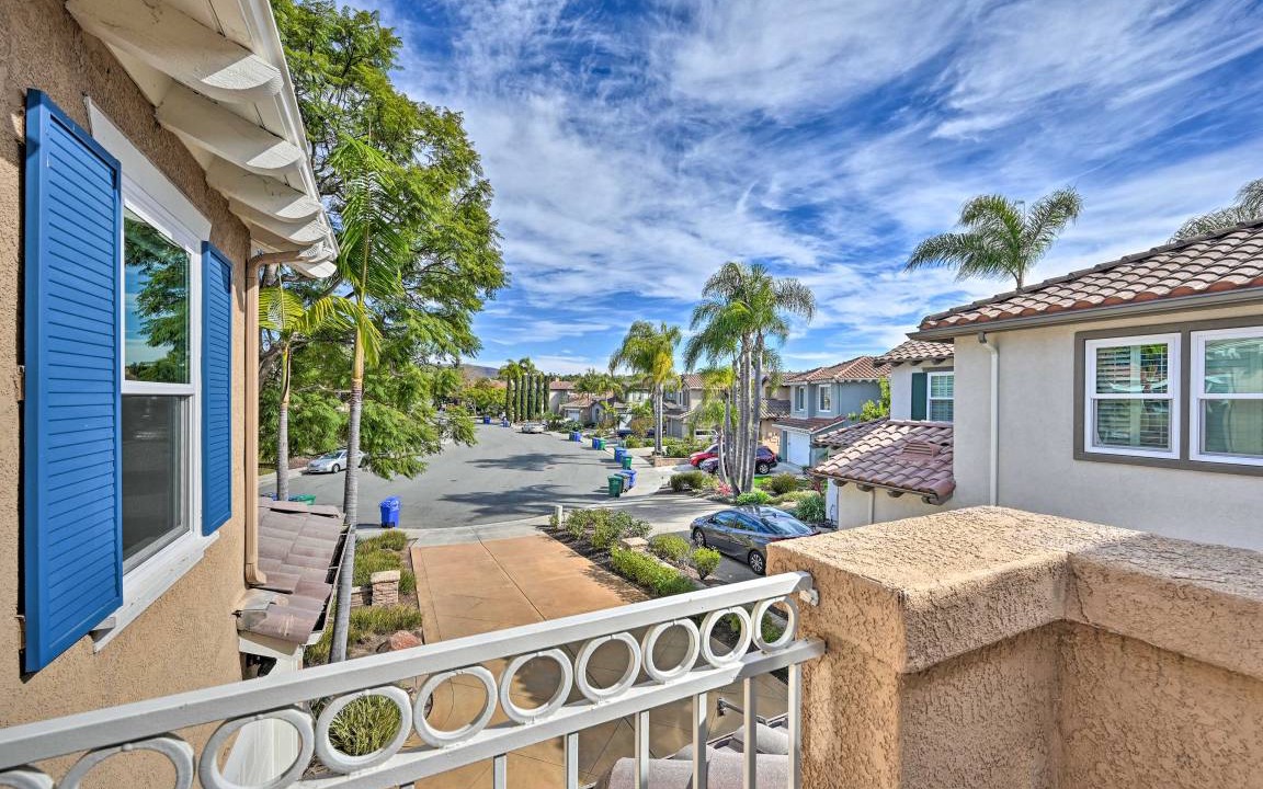 Photo of Patio Balcony in La Costa
