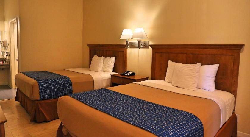 Photo of Bedroom in Lamanda Park