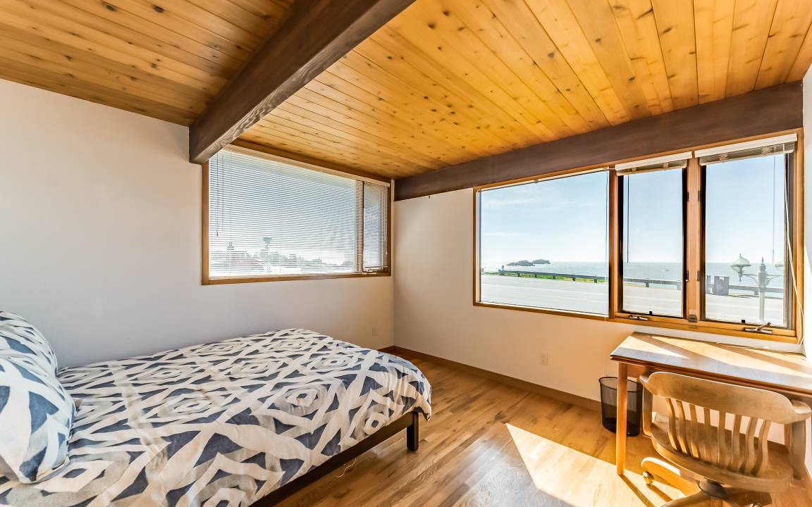 Photo of Bedroom in Crescent City North