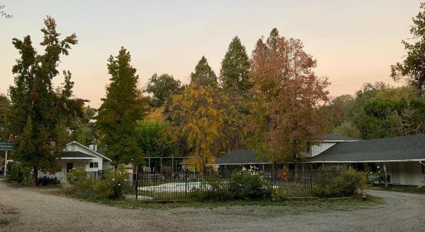 Photo of Others in Kaweah