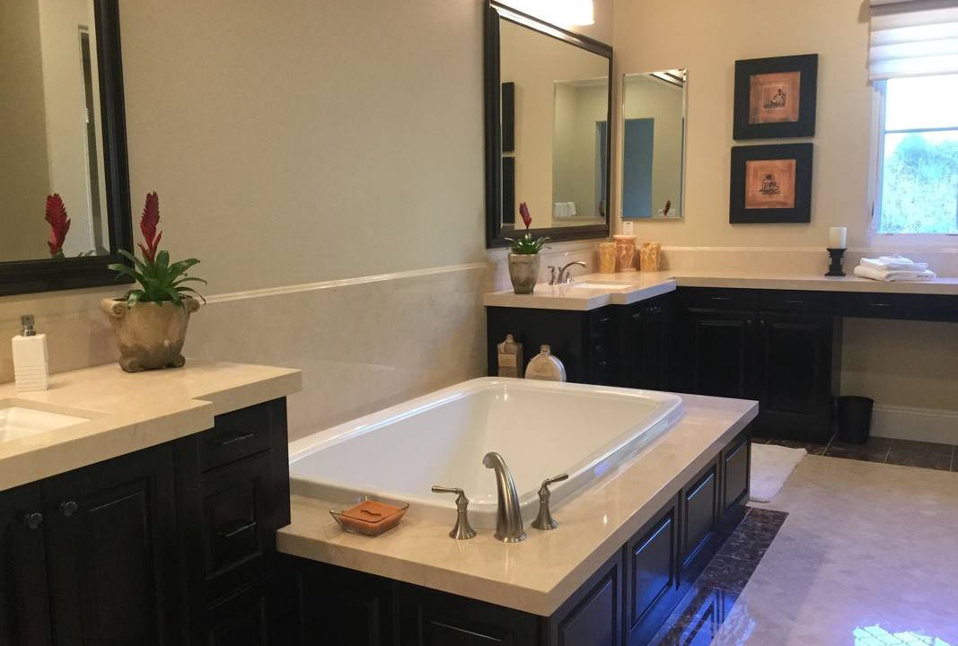 Photo of Bathroom in West Ridge