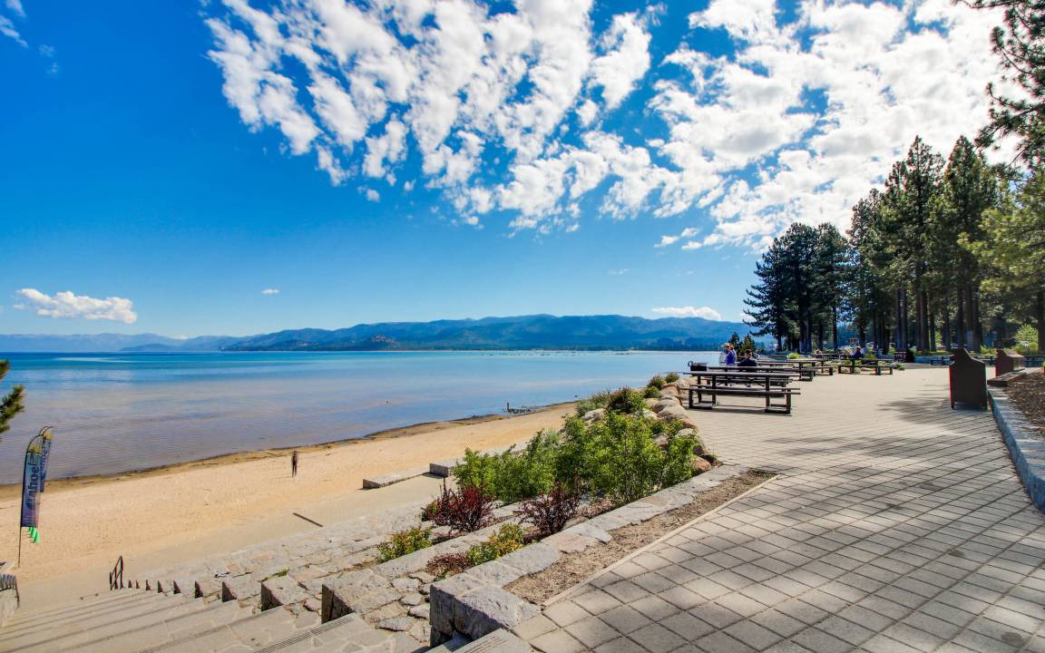Photo of Others in Al Tahoe