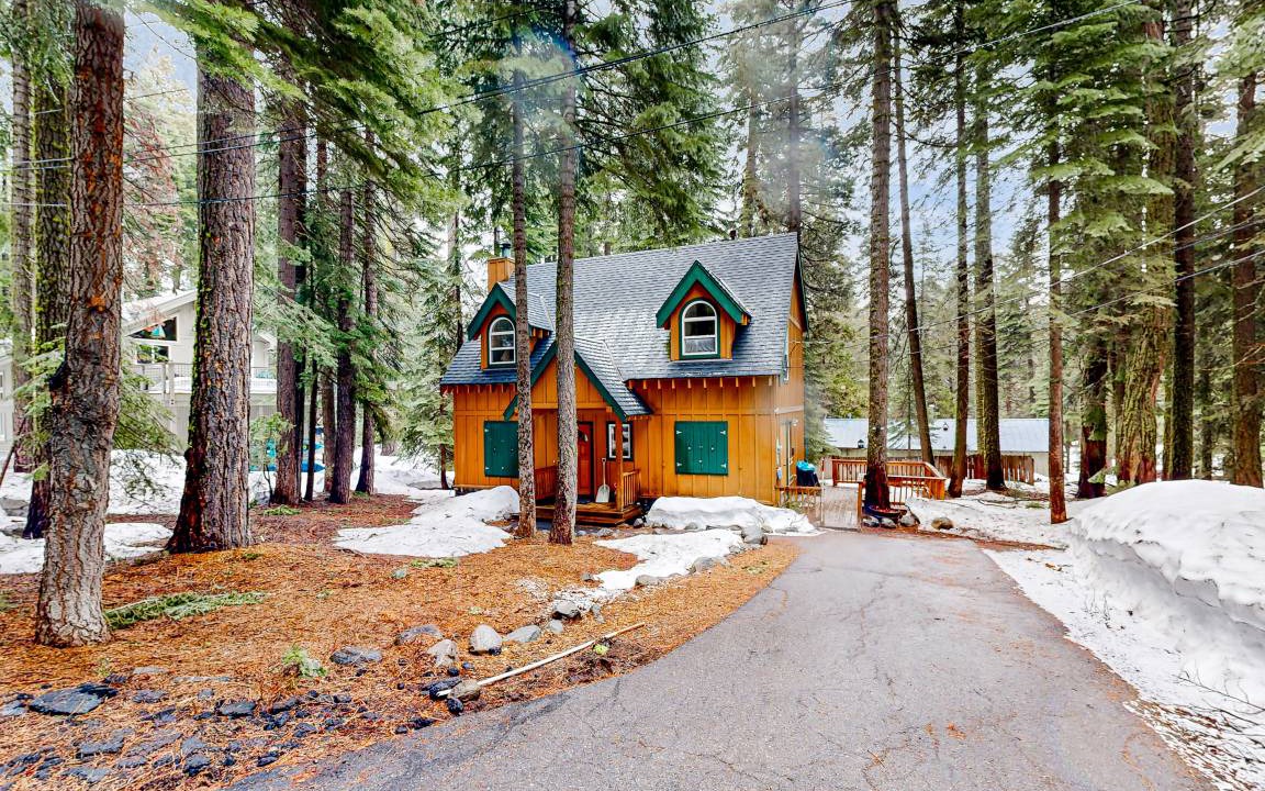 Photo of Others in Tahoe Pines