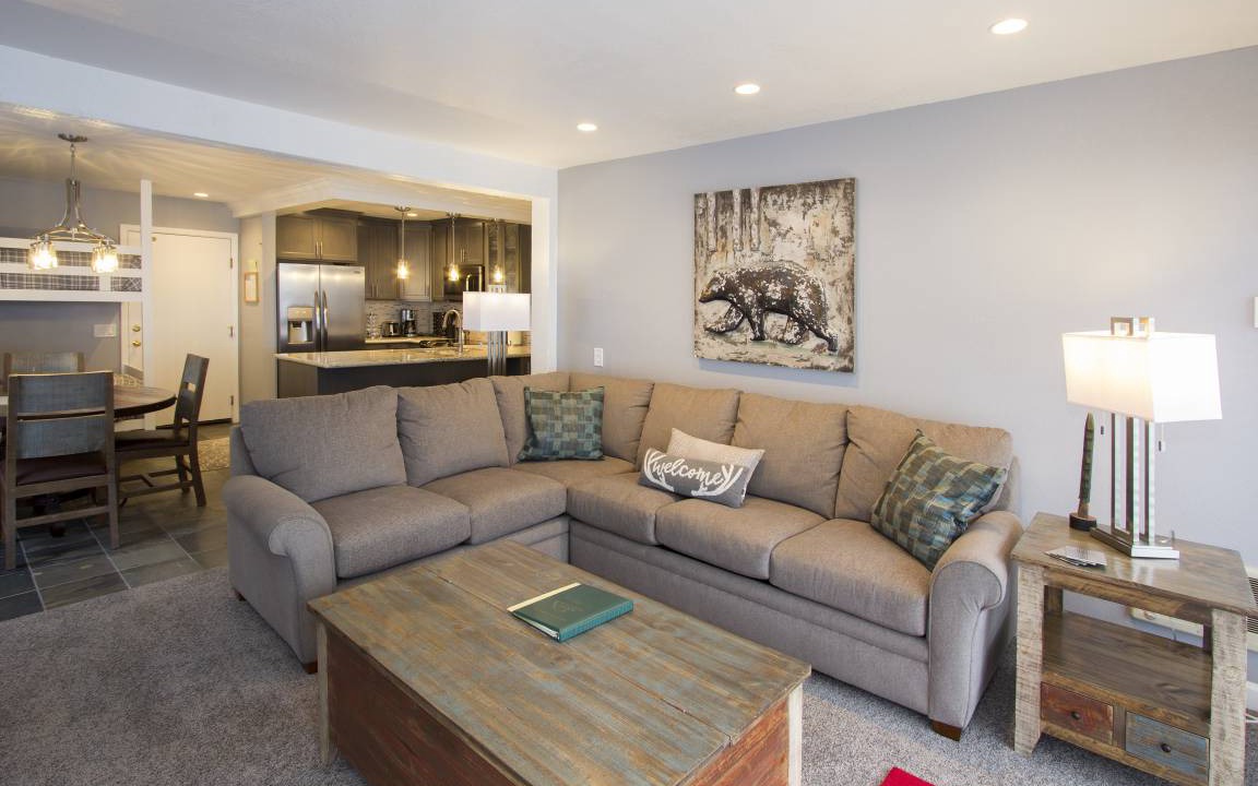 Photo of Livingroom in Mammoth Lakes