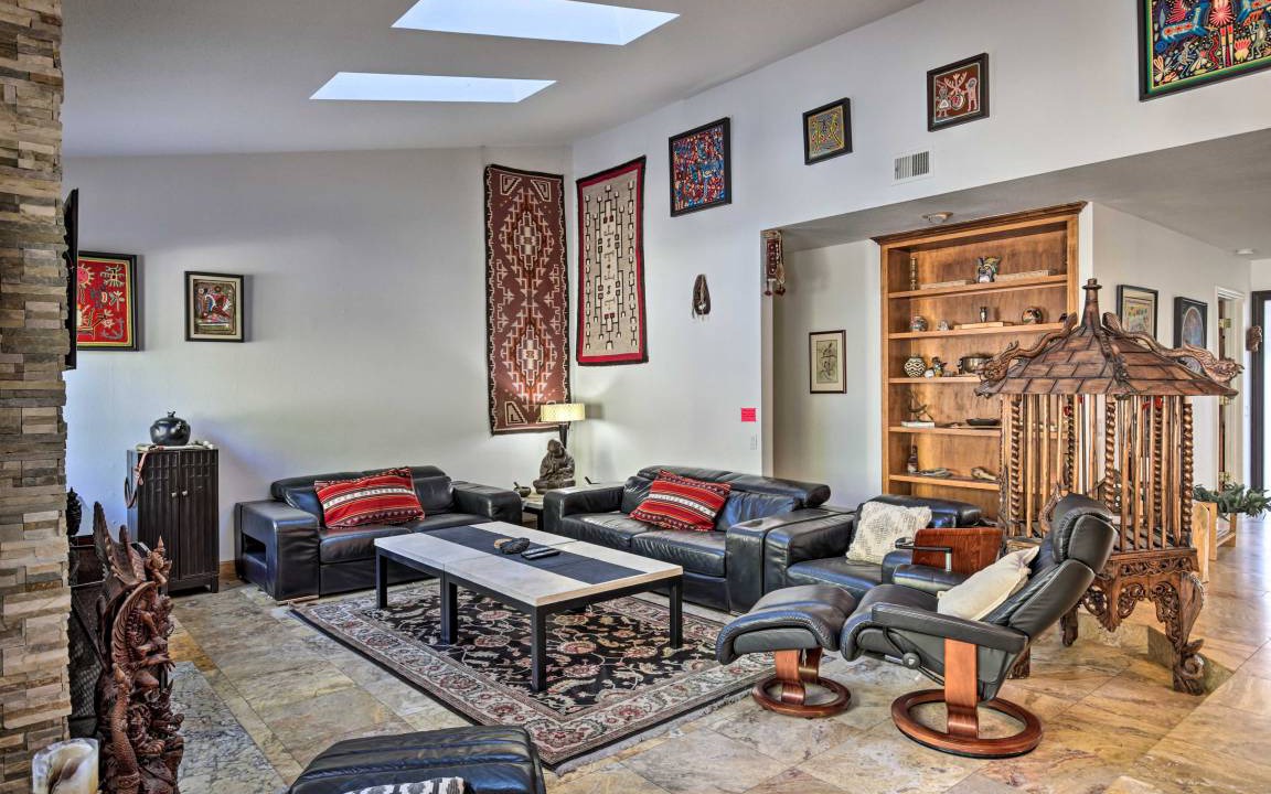 Photo of Livingroom in Spinnaker Hill