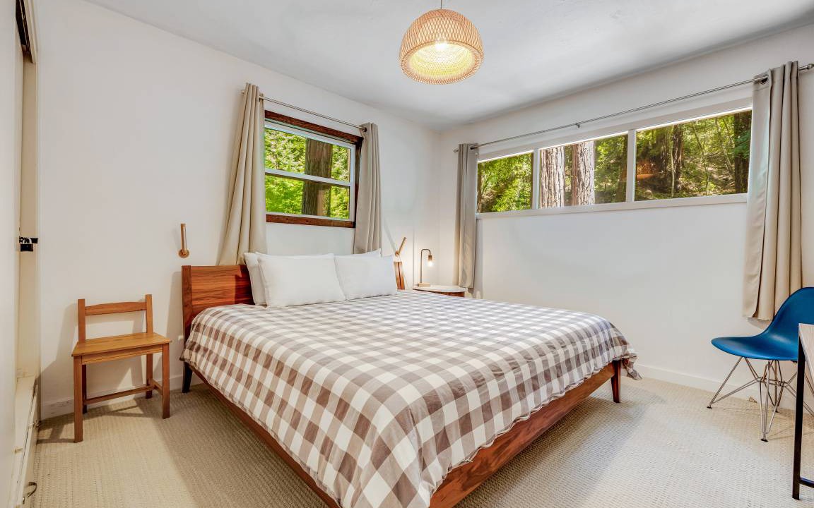 Photo of Bedroom in Cazadero