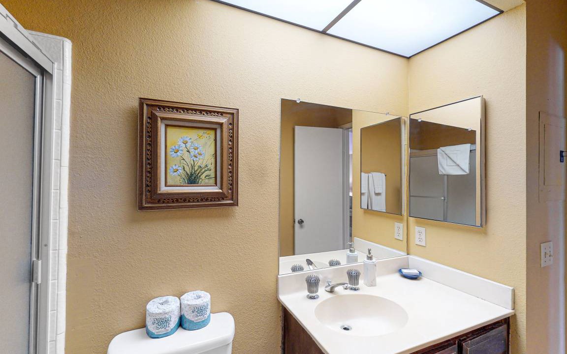 Photo of Bathroom in Palm Desert